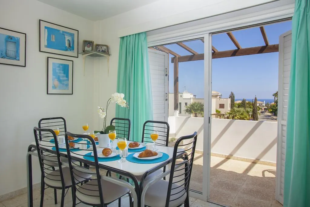 Protaras Holiday Suite Annie