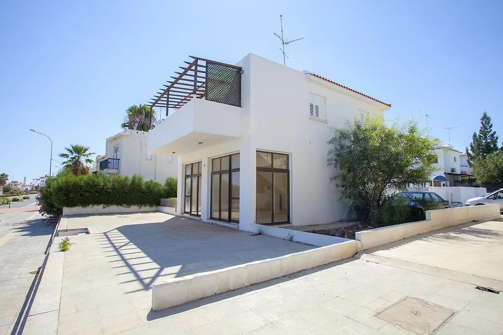 Protaras Holiday Suite Annie Holiday home